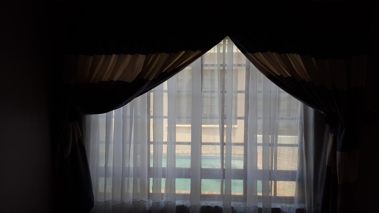 Tintech Bed & Breakfast Φράνσισταουν Εξωτερικό φωτογραφία